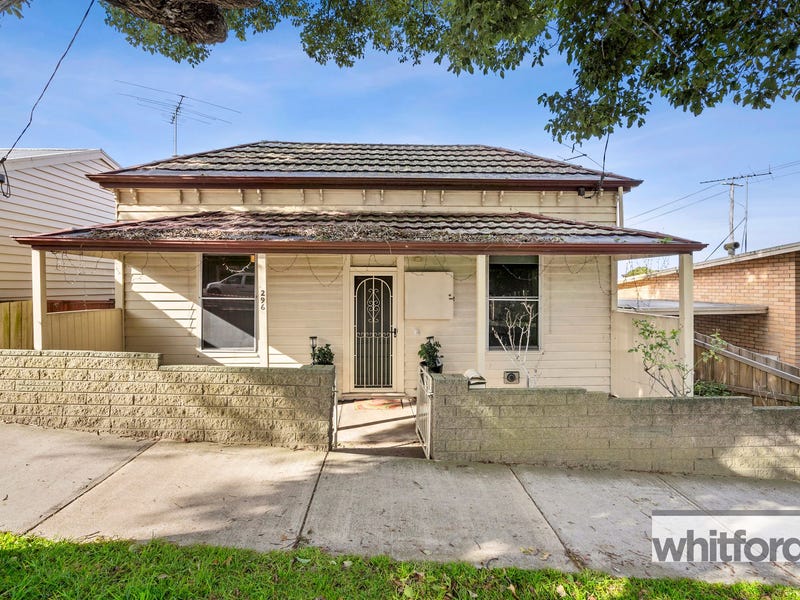 296 Pakington Street, Newtown, Vic 3220