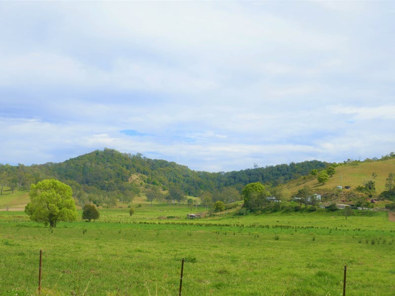 611 Collins Creek Road, Fawcetts Plain, NSW 2474