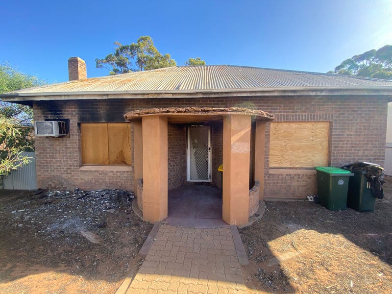 8 Stirling Road, Port Augusta, SA 5700