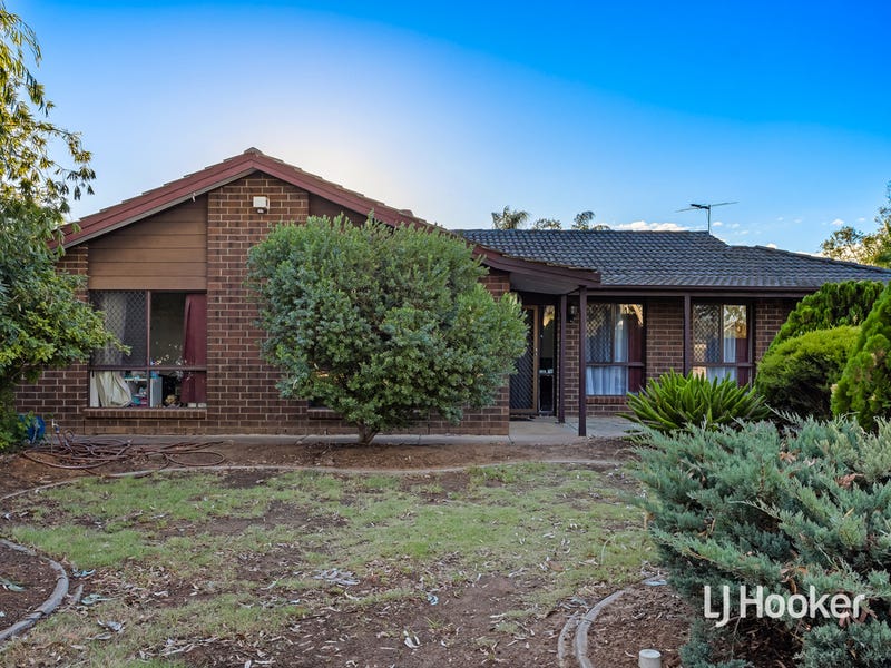5 Grain Court, Andrews Farm, SA 5114