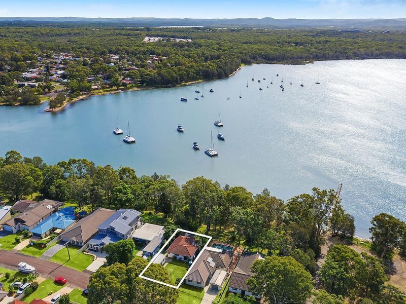 80 Teragalin Drive, Chain Valley Bay, NSW 2259 Property Details