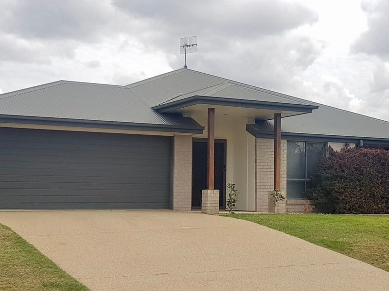 9 Lambert Drive, Moranbah, Qld 4744