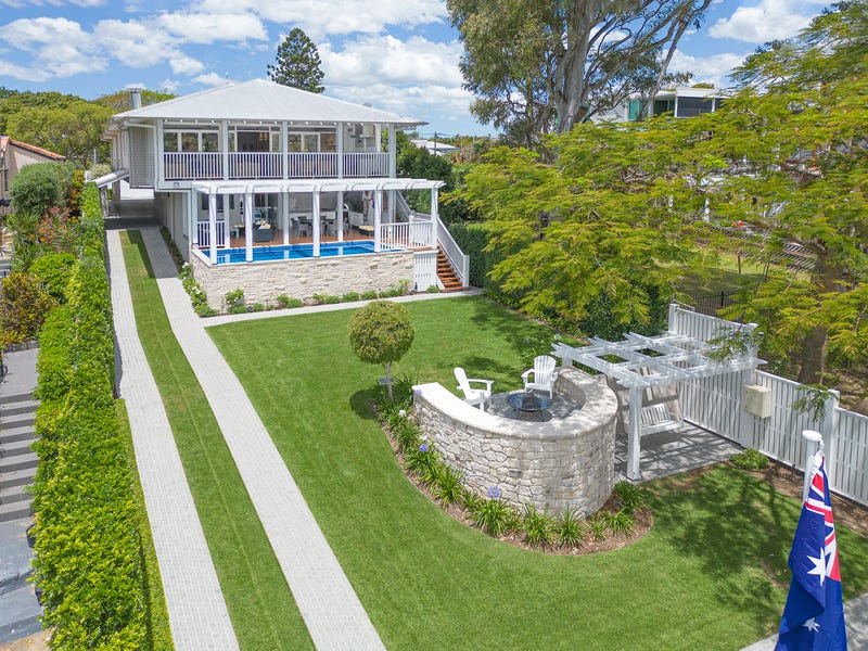 29 Brisbane Corso, Fairfield, Qld 4103