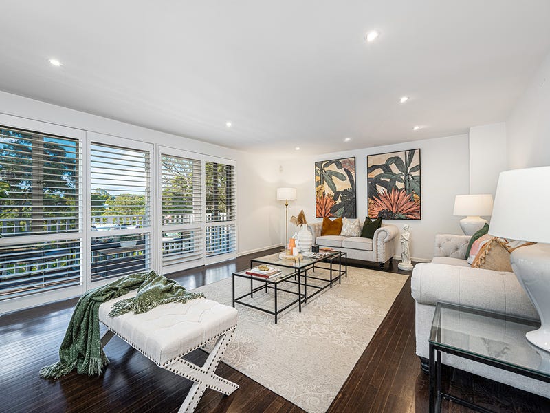8 Palm Street, St Ives, NSW 2075