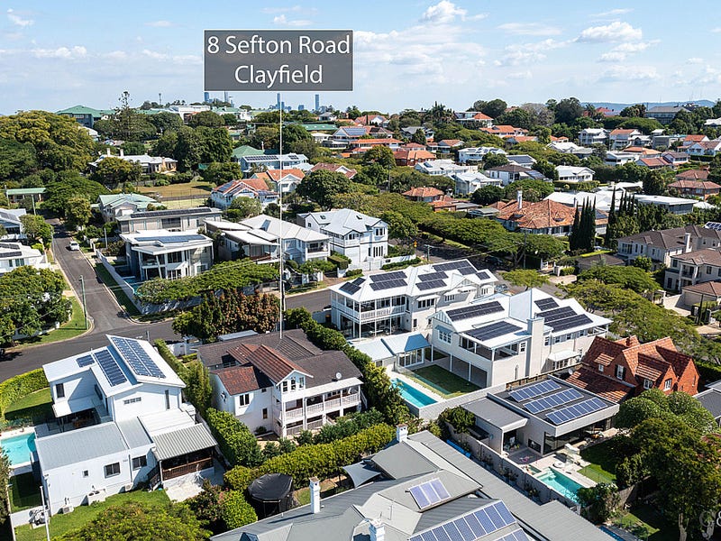 8 Sefton Road, Clayfield, Qld 4011