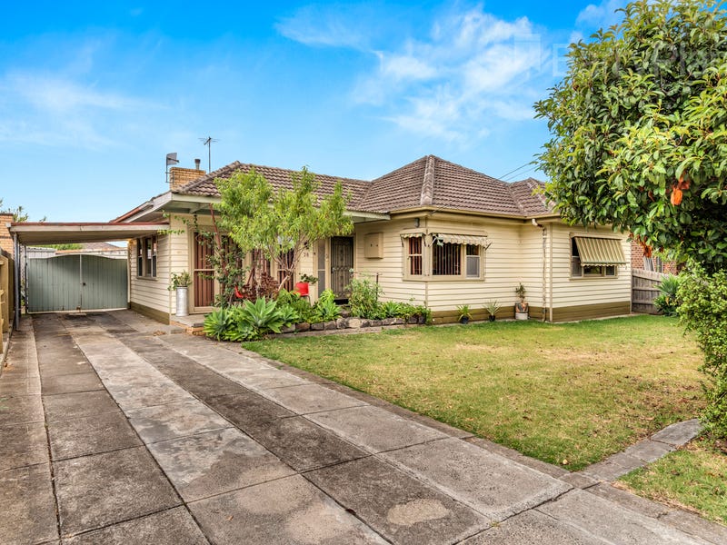 28 Botha Avenue, Reservoir, Vic 3073