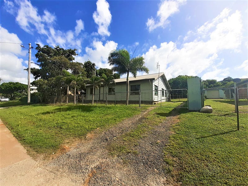 27 Walker Street, Cooktown, Qld 4895