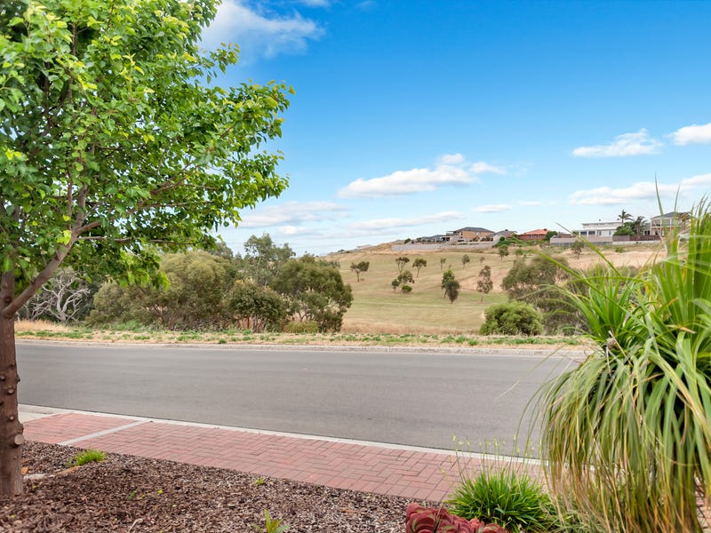 4 Cairns Way, Seaford Rise, SA 5169 Property Details