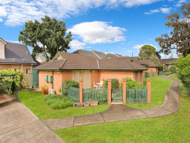 1/11 Australia Street, St Marys, NSW 2760 Property Details
