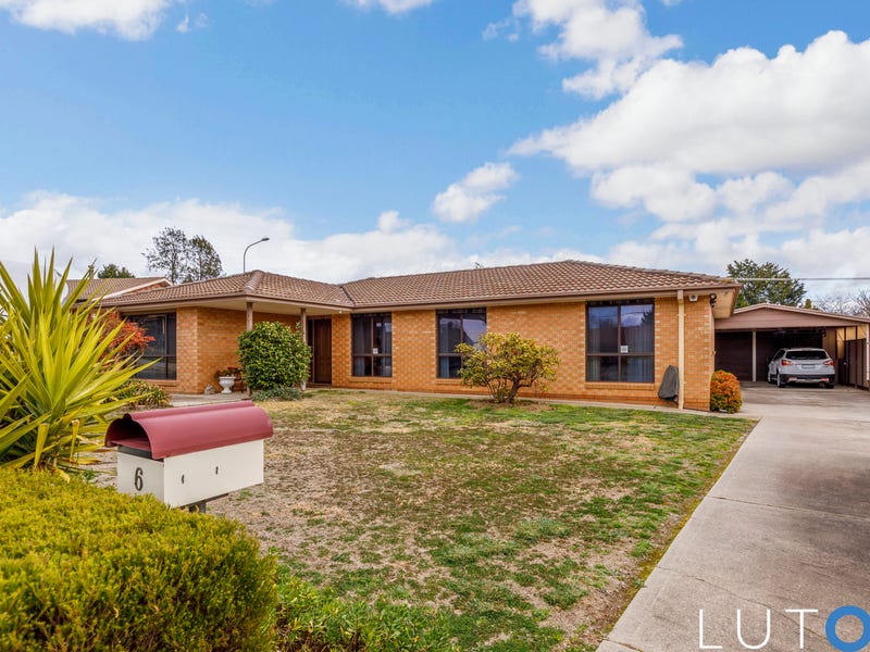 6 Kinnimo Place, Isabella Plains, ACT 2905
