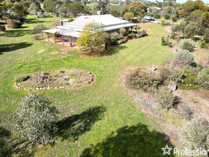 16 Grigson Street, Beverley, WA 6304