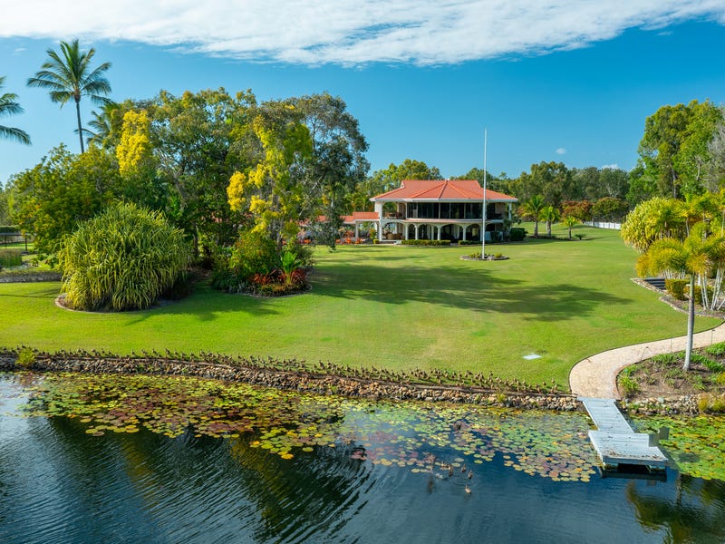 5 Lawson Street, Midge Point, Qld 4799