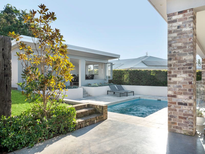 10 Shallows Drive, Shell Cove, NSW 2529