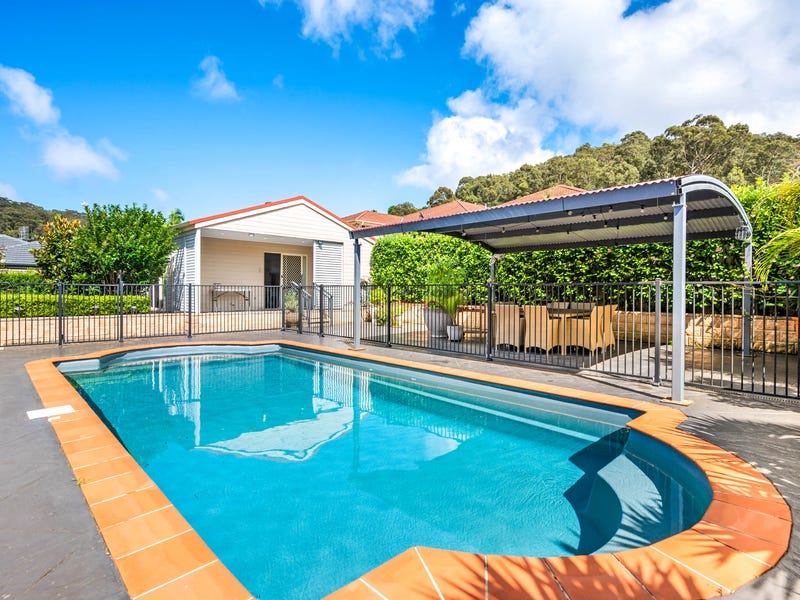 38 Green Point Drive, Belmont, NSW 2280