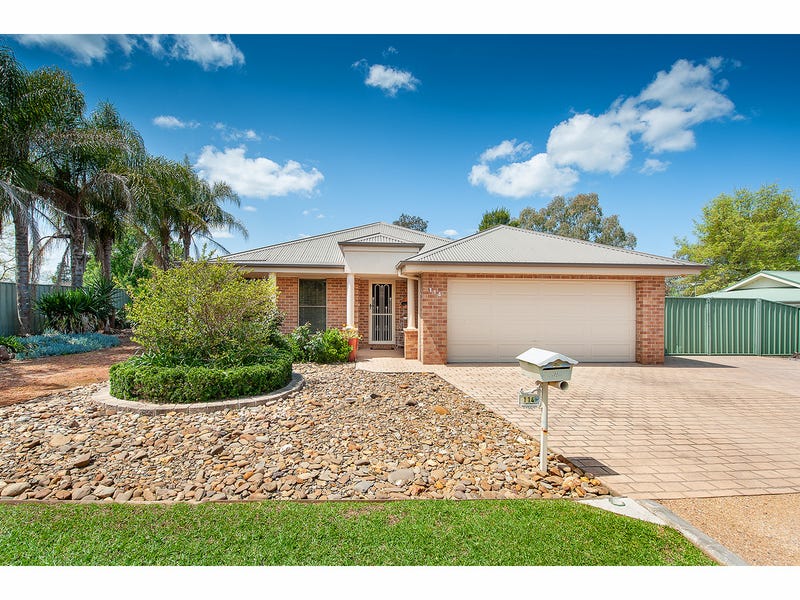 114 Hume Street, Howlong, NSW 2643