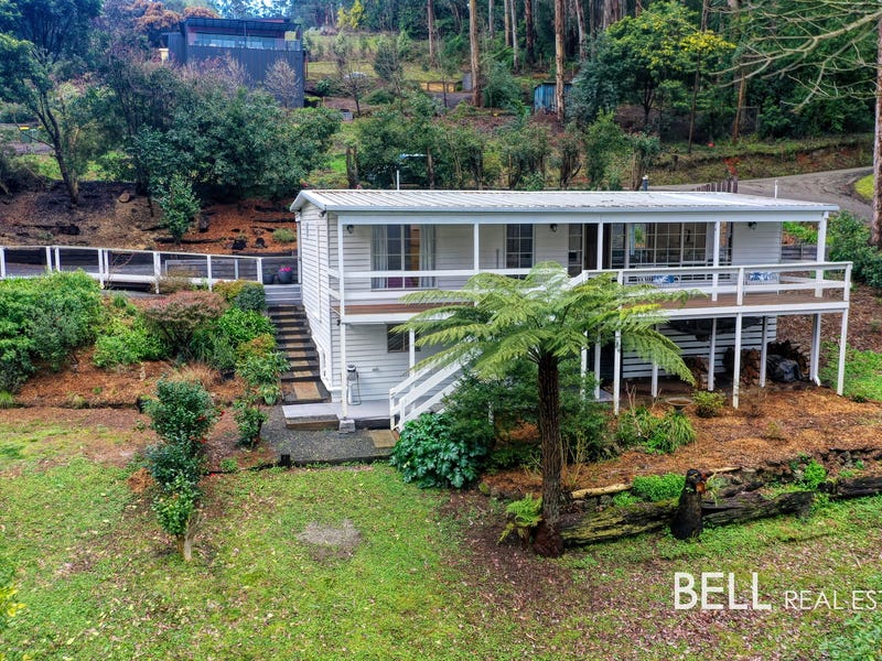 21 Maurice Street, Cockatoo, Vic 3781