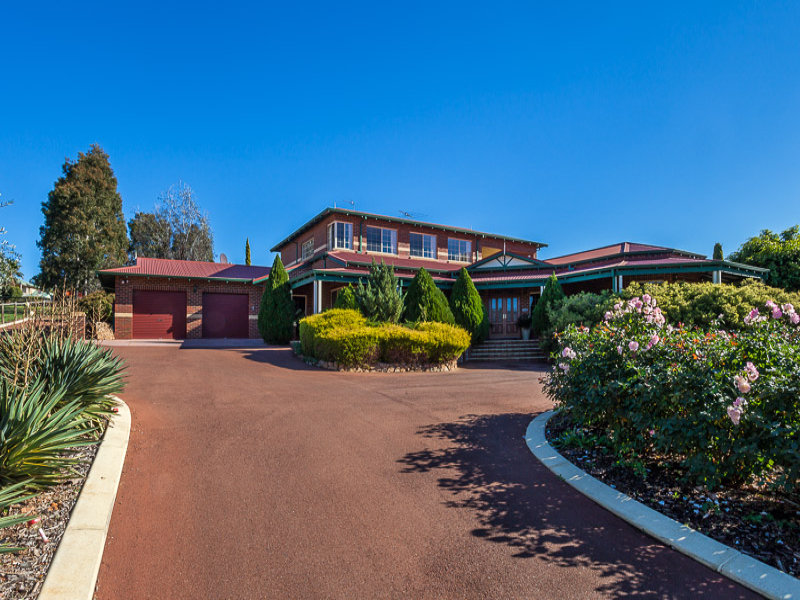 5 Atoifi Gardens, Helena Valley, WA 6056 Property Details